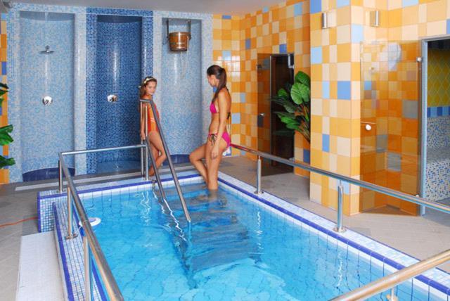 Hotel Nivy Bratislava Buitenkant foto